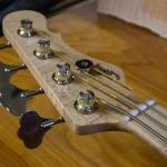 Custom Shop Fallout 2 Short Scale bass in Natural over Swamp Ash-4