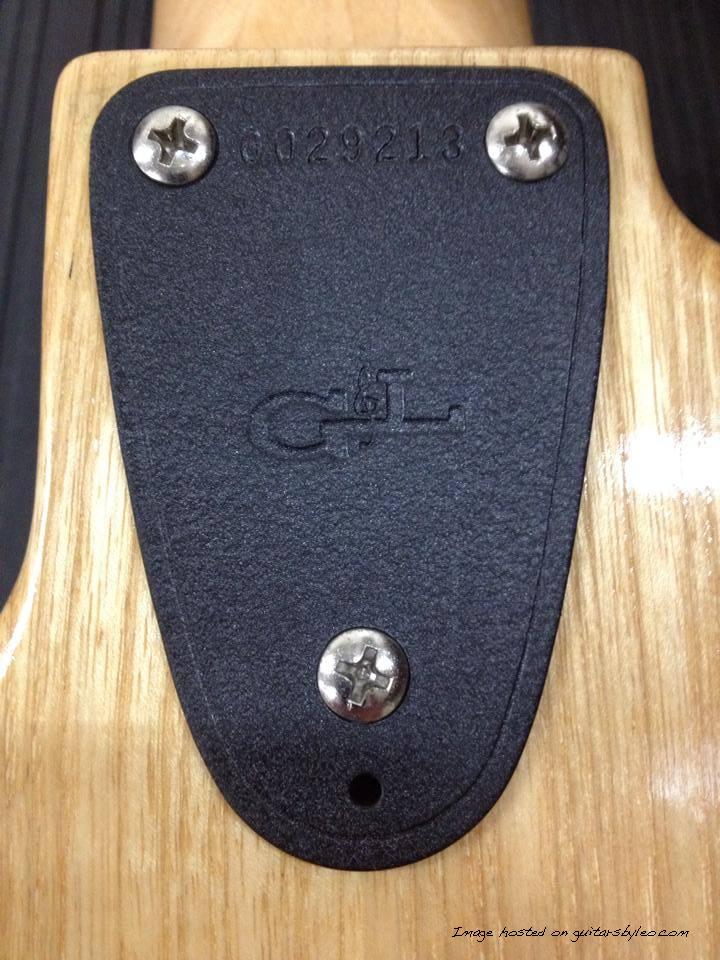 G&L Prototype neckplate with SN