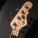 CLF1802210 headstock