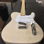 ASAT Classic Solamente in Blonde over swamp ash