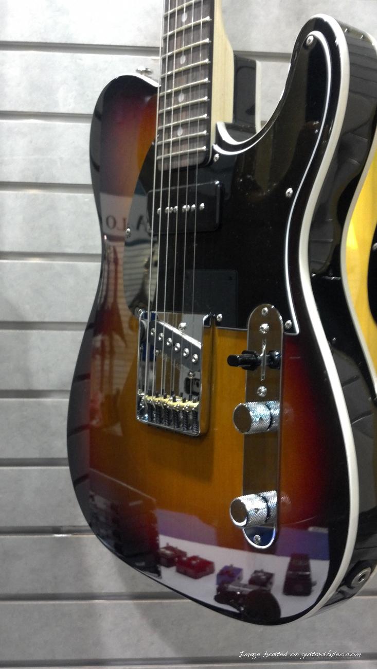 3-Tone Sunburst ASAT Classic Bluesboy 90