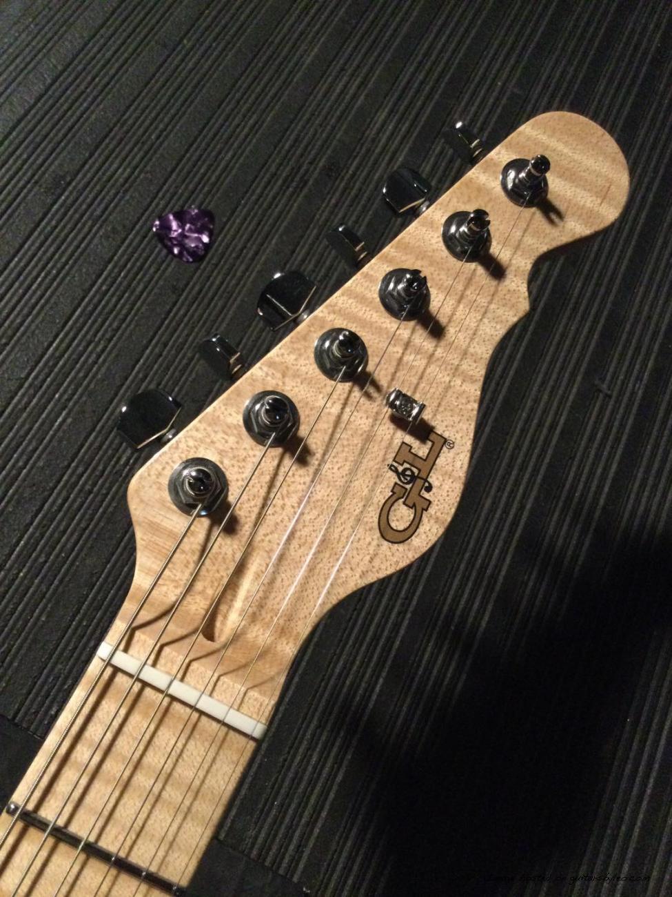 CS210300 headstock