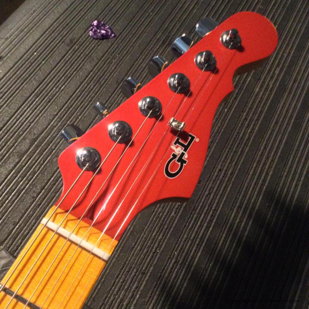 CS2103003 headstock