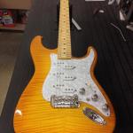 Honeyburst_Flamed_Maple_top