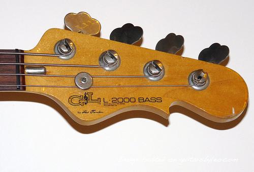 Headstock of my L2000 with Leo Fender signature