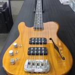 lefty ASAT Bass Semi-Hollow in Honey over swamp ash CLF1704286