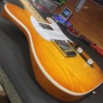 AC BB in Honeyburst on swamp ash top binding-sideview