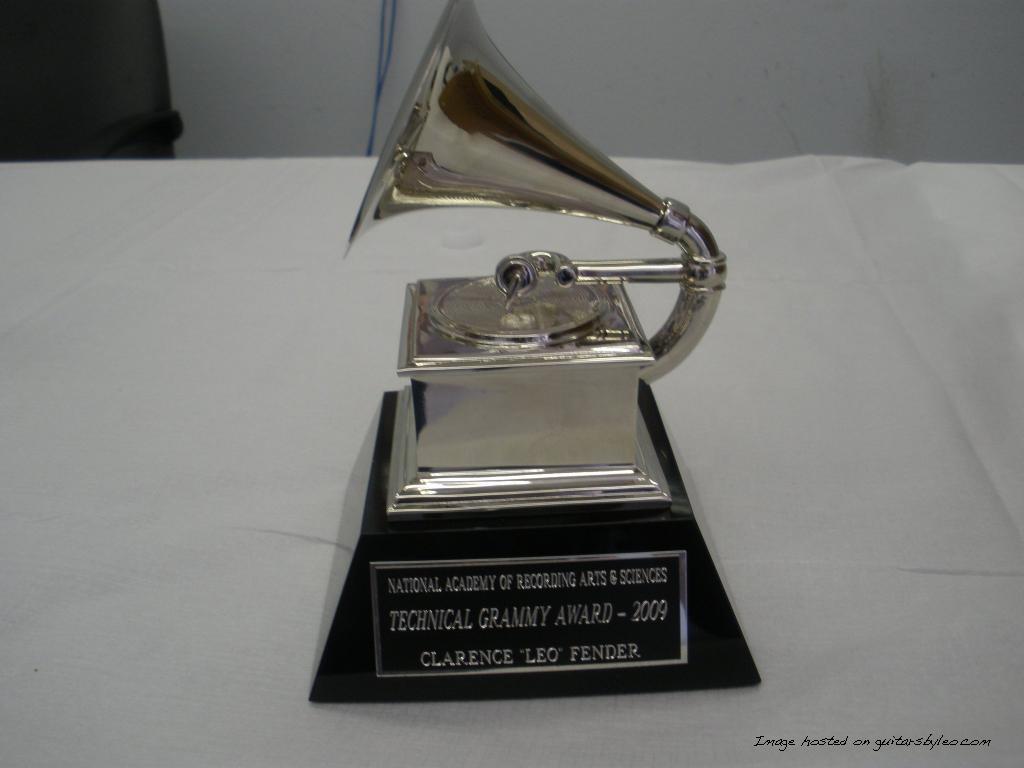 Leo'sTechnicalGrammyAward2009