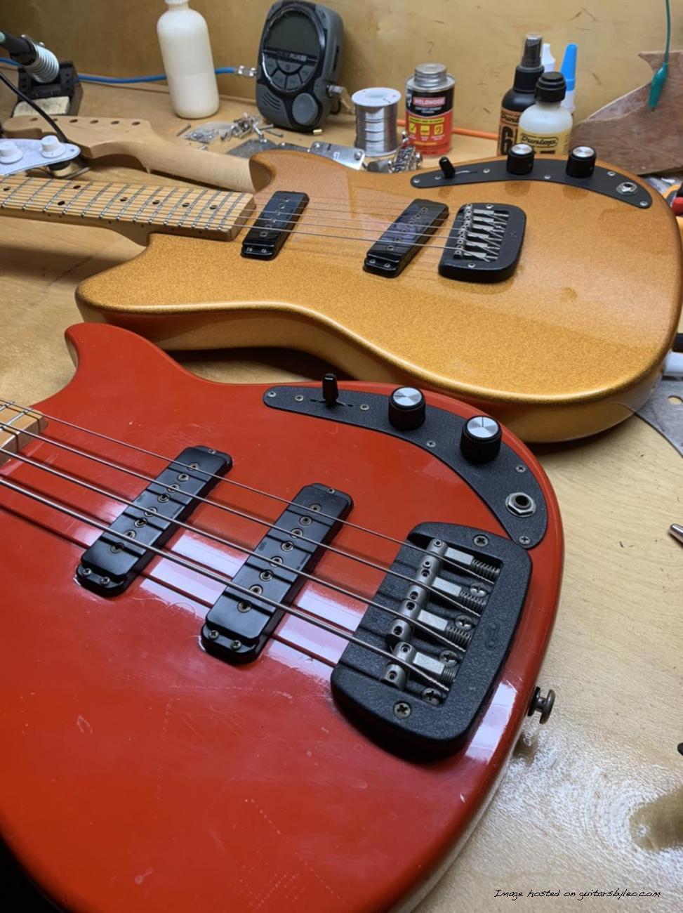 Parts sharing- The Lynx:SB•2 basses and SC•2 guitar-1