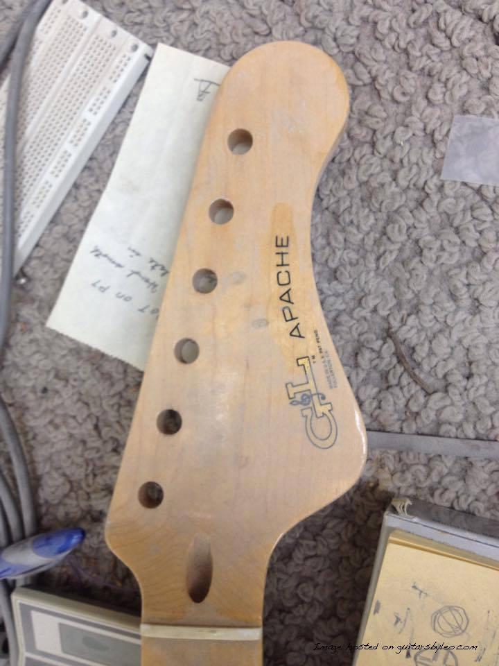 Apache-decal-headstock