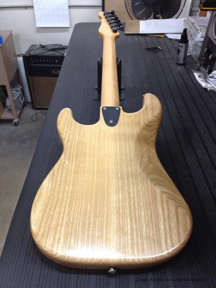 G&L Prototype back