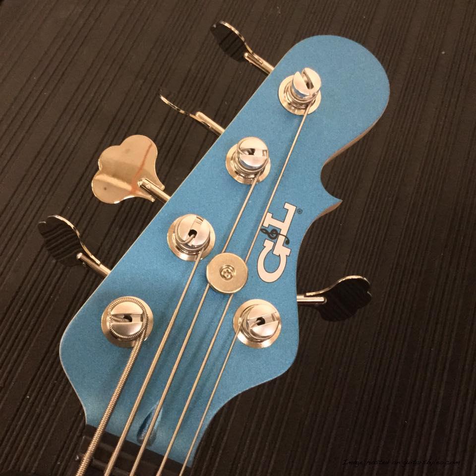 Kiloton 5 LPB Frost matching headstock