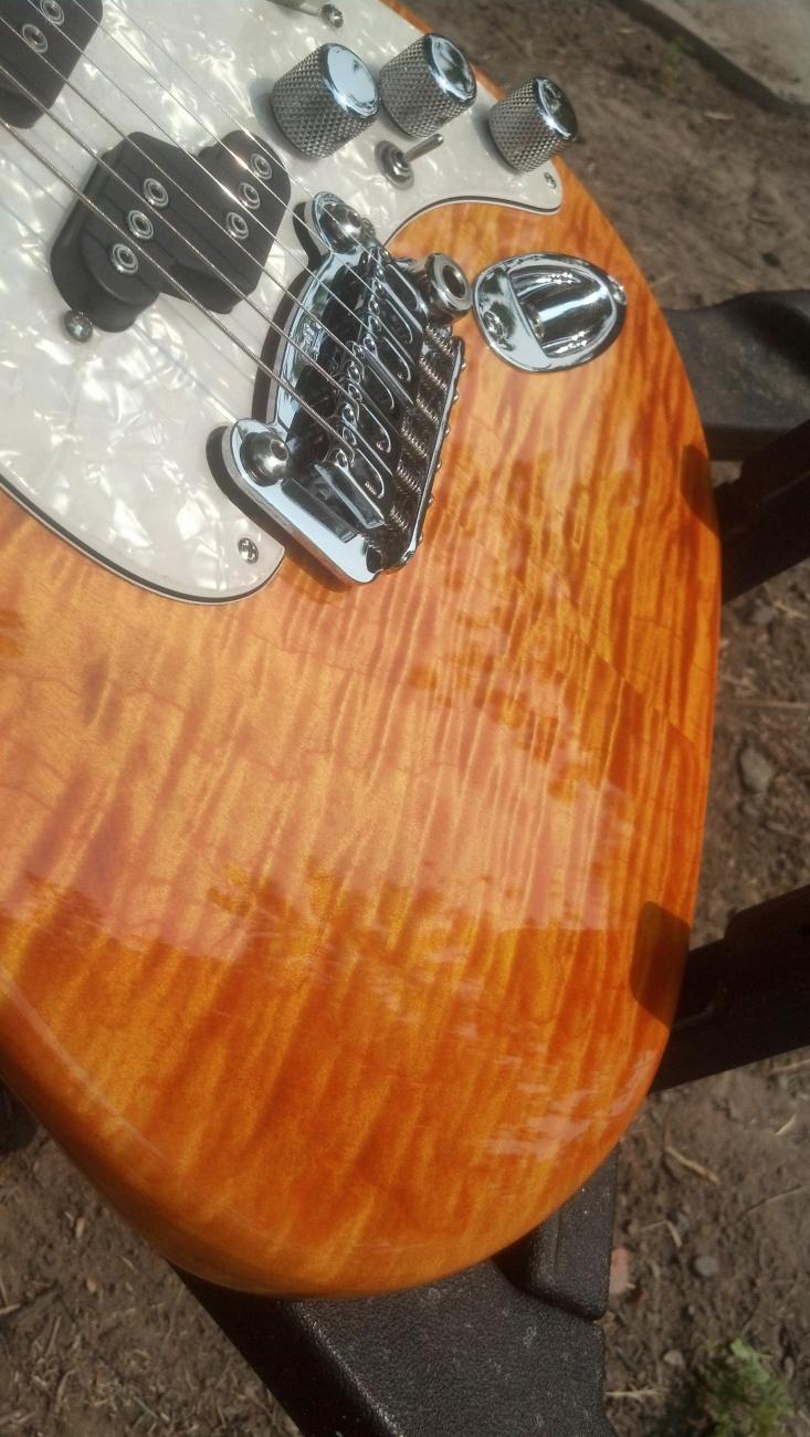 G&L Comanche Honey USA