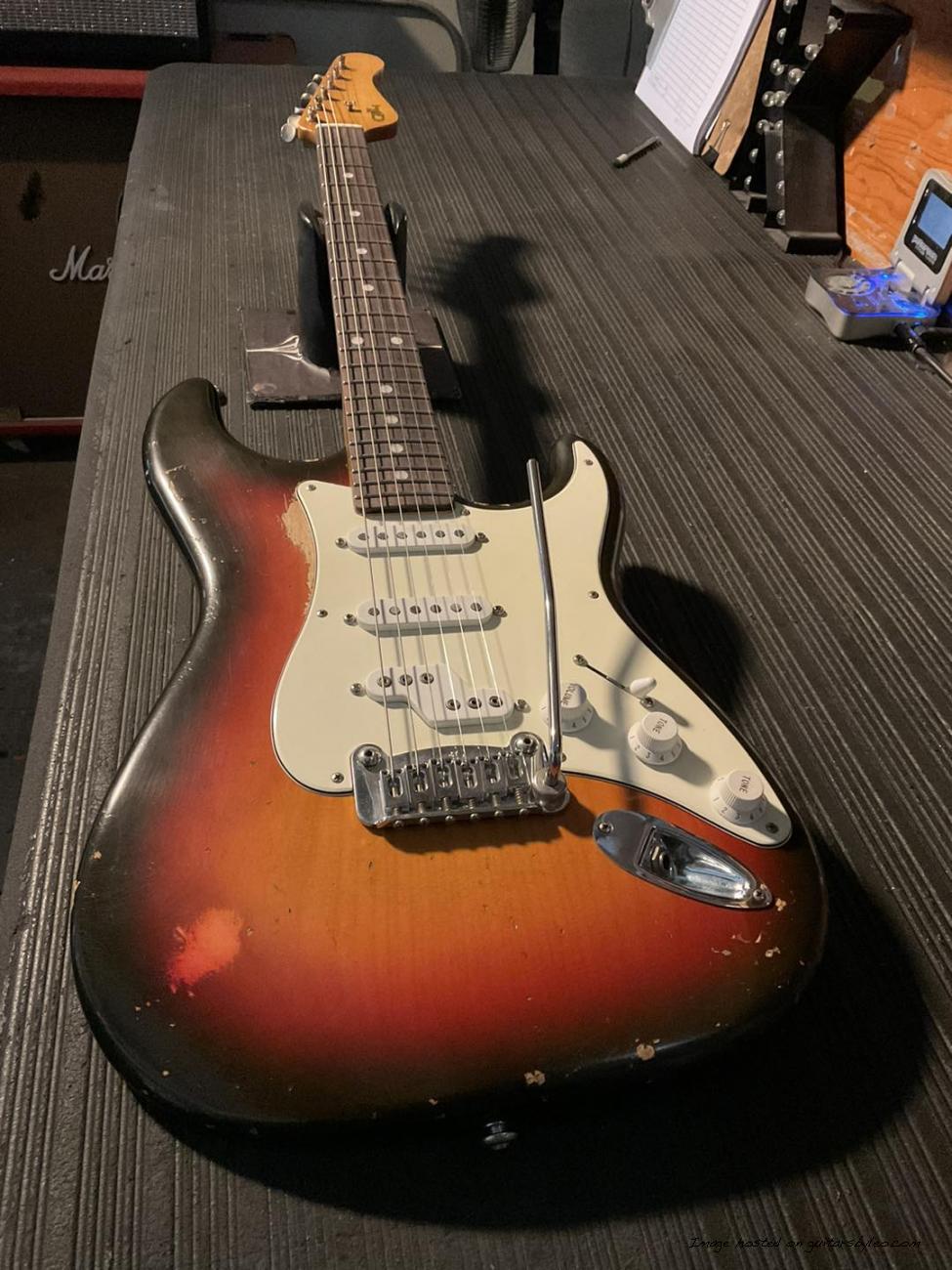 G&L Custom Shop Legacy SSZ-1