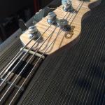 CS2106001 headstock