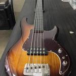 Fretless Kiloton 5 in Old School Tobacco Sunburst over swamp ash CLF1704267