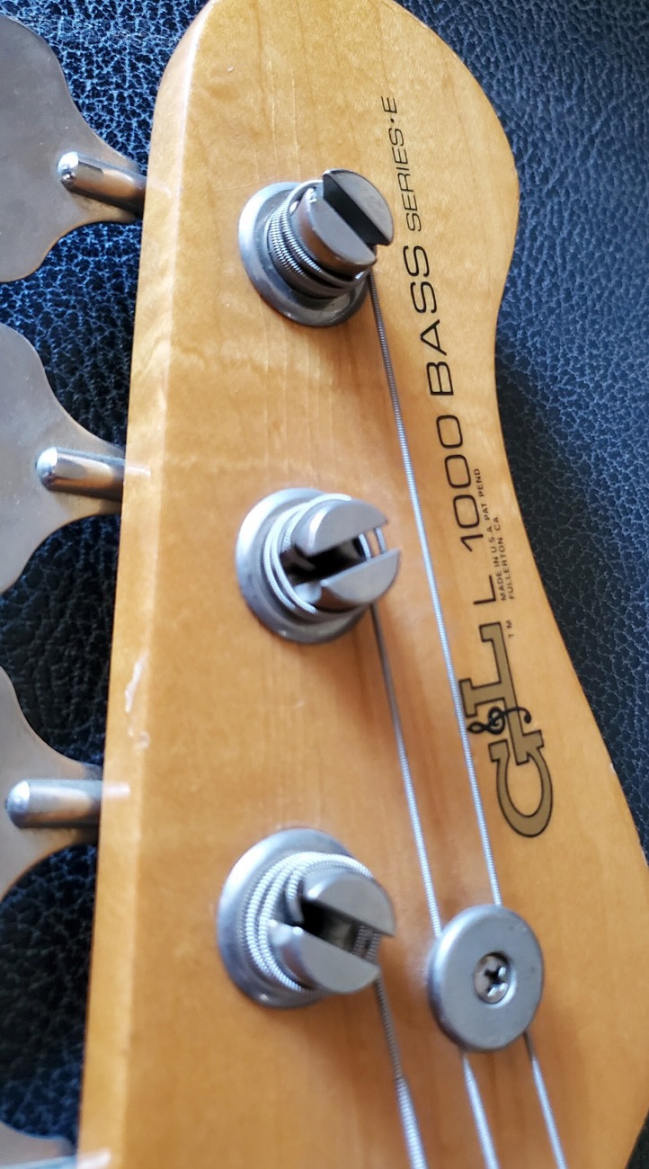 G&L-L1000-SeriesE-Decal-08