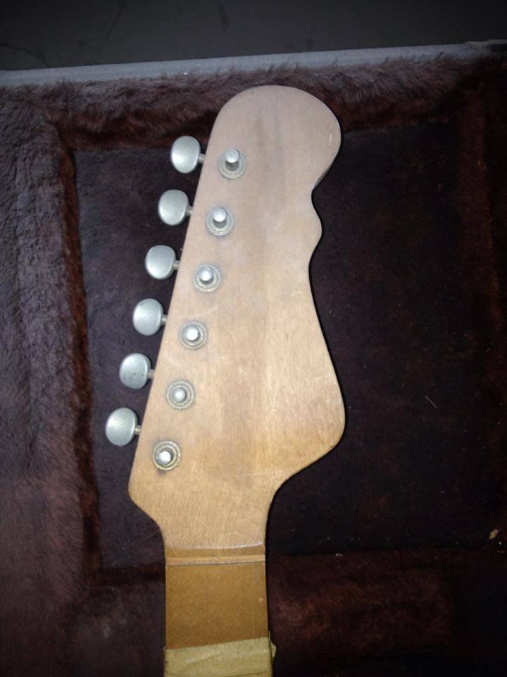 closeup-of-headstock-mockup