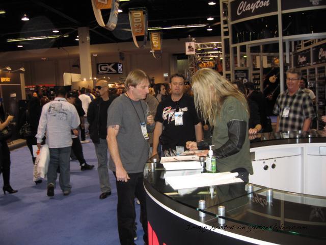 NAMM2010-051