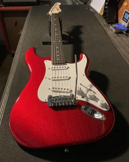 BTO S-500 in Candy Apple Red over alder