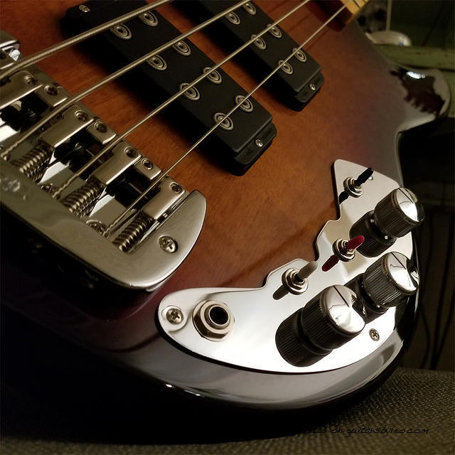 CLF-Heritage-L-2000-body