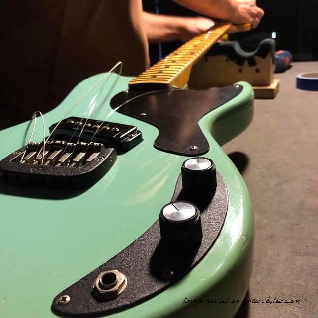 Dave Brown stringing up Robert Poss Sc-1-2 001