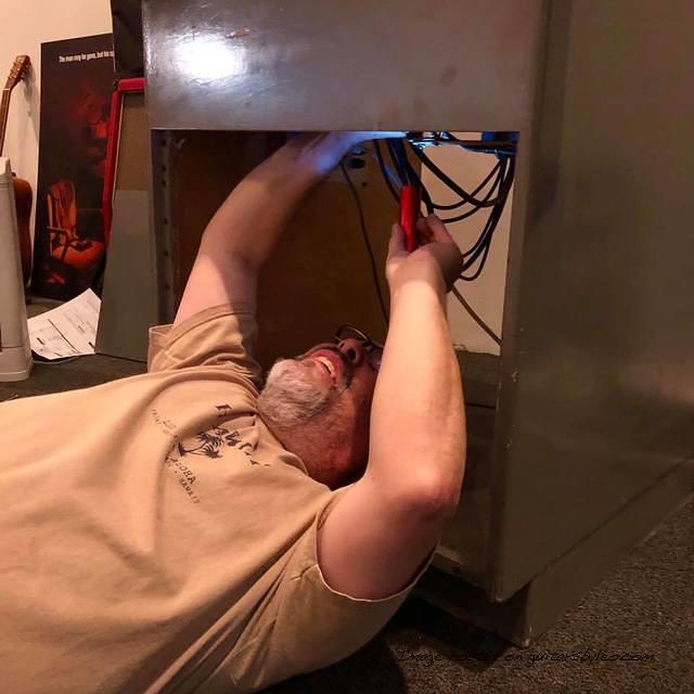 G amp L Custom Shop Dave Brown in the belly of the Ampex