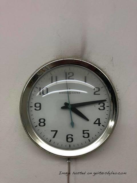 clock on Leo s office wall