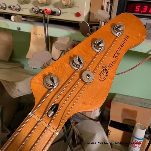 well-worn L-1000 was born on February 5 1982 and is owned by Jordan Brooks-6