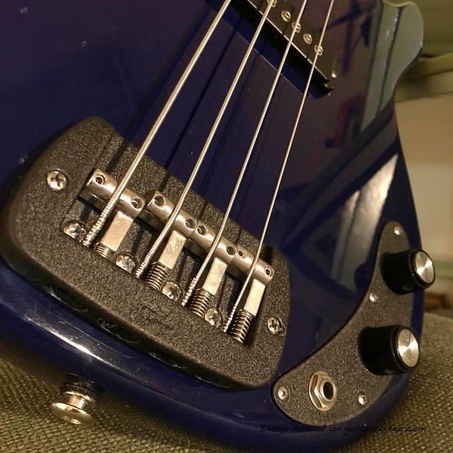 xthe 84 SB-1 has correct knobs -1