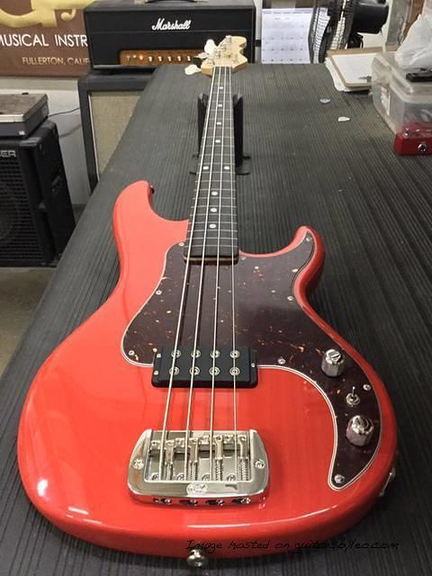 Fretless Kiloton in Fullerton Red