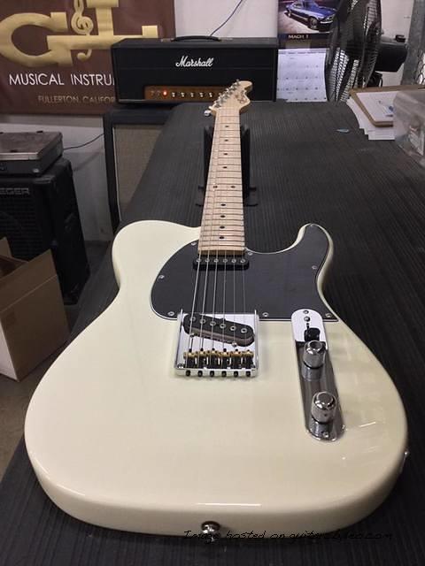 Fullerton Standard ASAT Classic in Vintage White