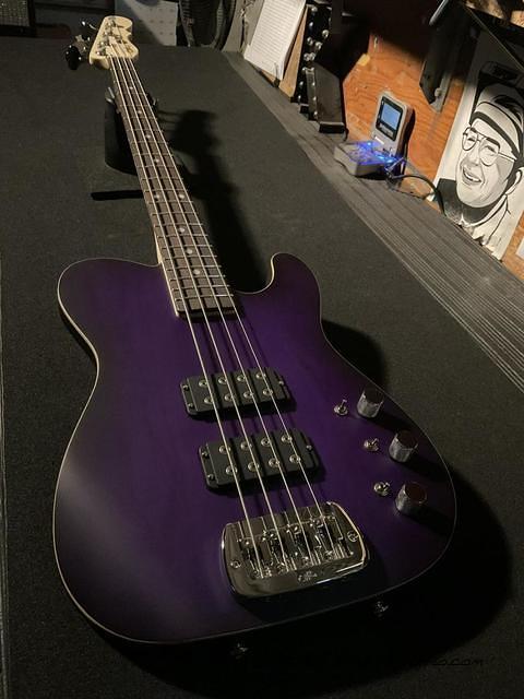 ASAT Bass in Purple Burst Frost