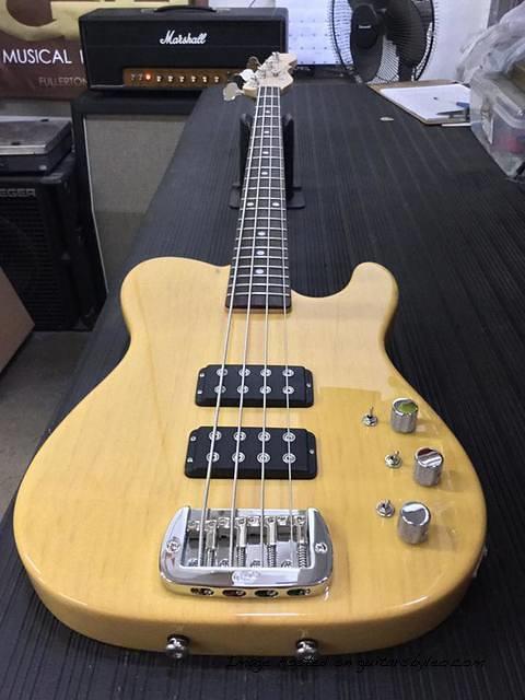 ASAT Bass in Butterscotch Blonde over Western Sugar Pine