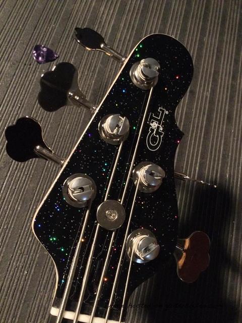 CLF2103128 headstock