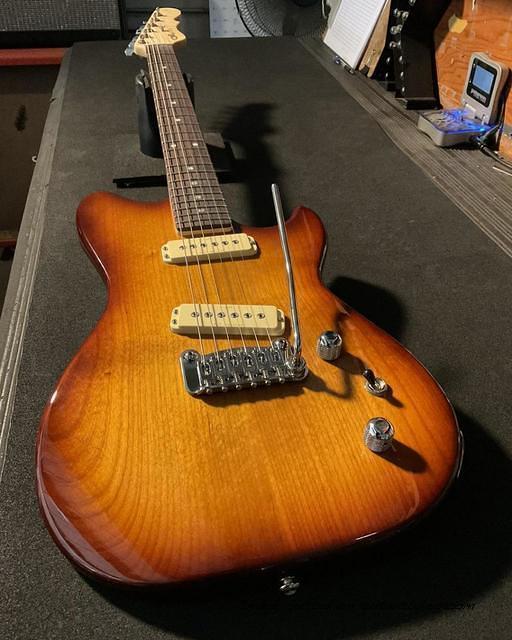 SC 2 in Old School Tobacco Sunburst over alder-special run