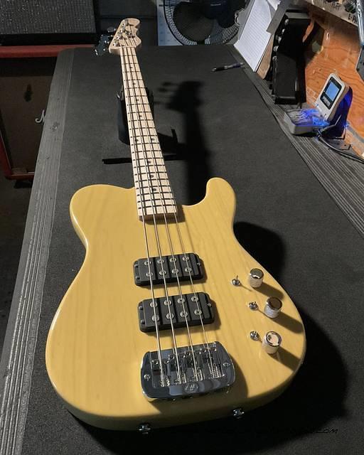 Fullerton Deluxe ASAT Bass in Butterscotch Blonde over swamp ash