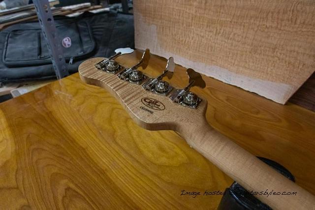 Custom Shop CLF Research L 1000 in Margarita Metallic over Alder-6