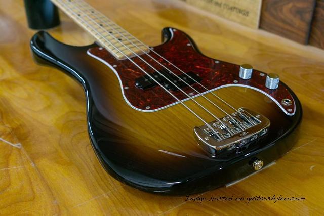 Custom Shop LB 100 in Tobacco Sunburst over Swamp Ash-3