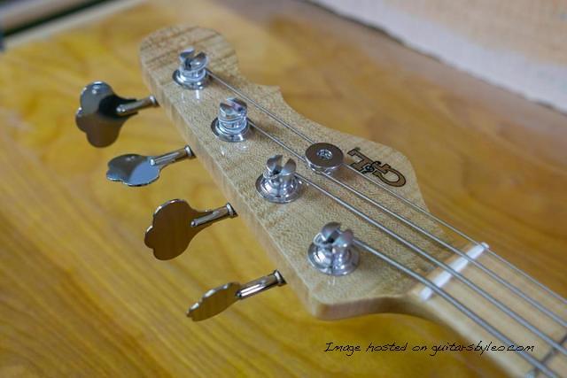 Custom Shop LB 100 in Tobacco Sunburst over Swamp Ash-5