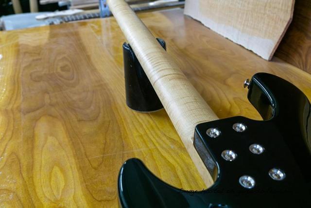 Custom Shop L 2500 in Dragon Burst over a Premium Quilted Maple top Swamp Ash body-10