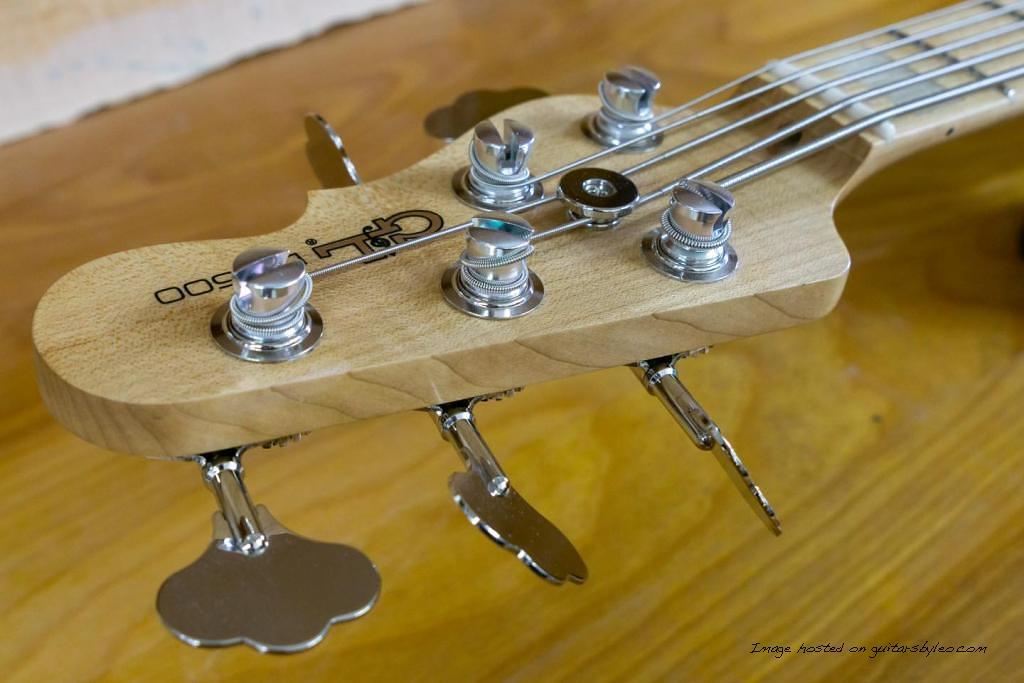 Custom Shop L 2500 in Dragon Burst over a Premium Quilted Maple top Swamp Ash body-4