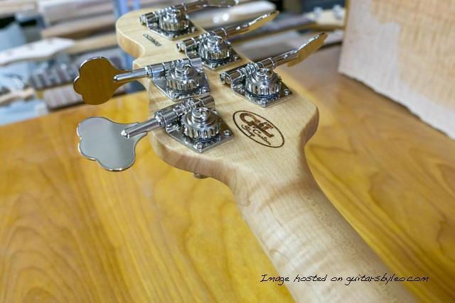 Custom Shop L 2500 in Dragon Burst over a Premium Quilted Maple top Swamp Ash body9