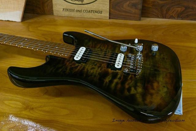 Custom Shop Legacy HH RMC with a Premium Quilted Maple Top in Antique Brown Burst-3