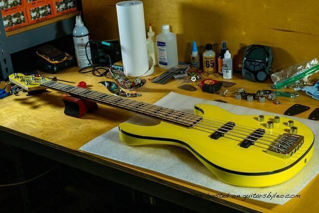 Custom Shop MJ 5 in Yellow Fever-2