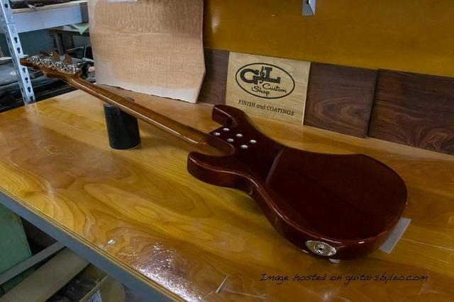 Custom Shop SB-2T in Whiskey over Swamp Ash-8