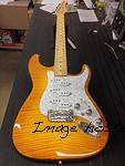 Honeyburst Flamed Maple top (1)