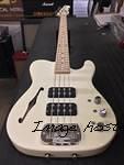 ASAT Bass SH in Vintage White with BE Maple fretboard