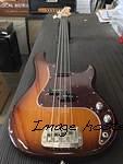 Fretless LB-100 in Old School Tobacco Sunburst ebony board